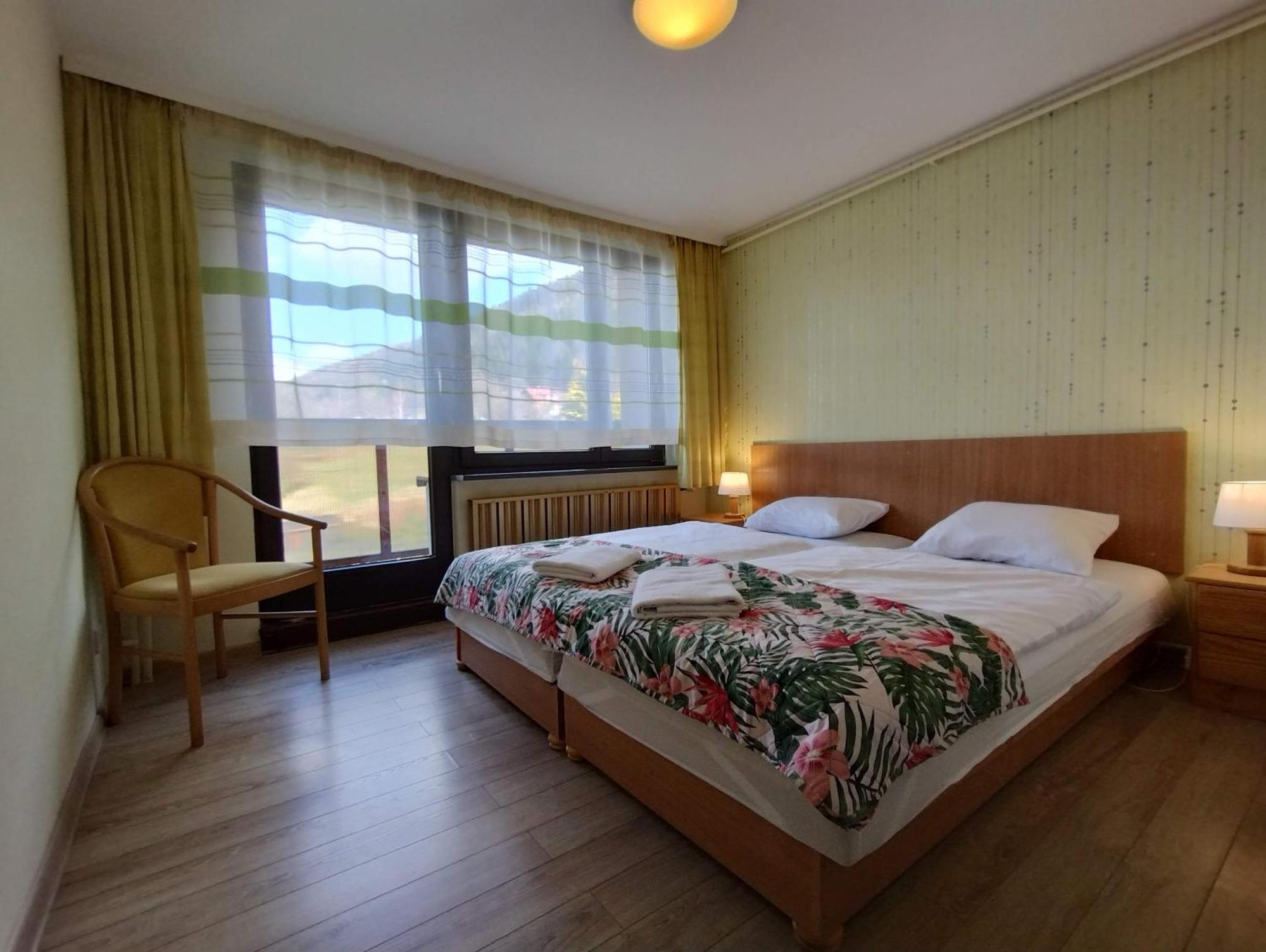 슈차이르크 Osrodek Wypoczynkowy Zapalenica B&B 외부 사진